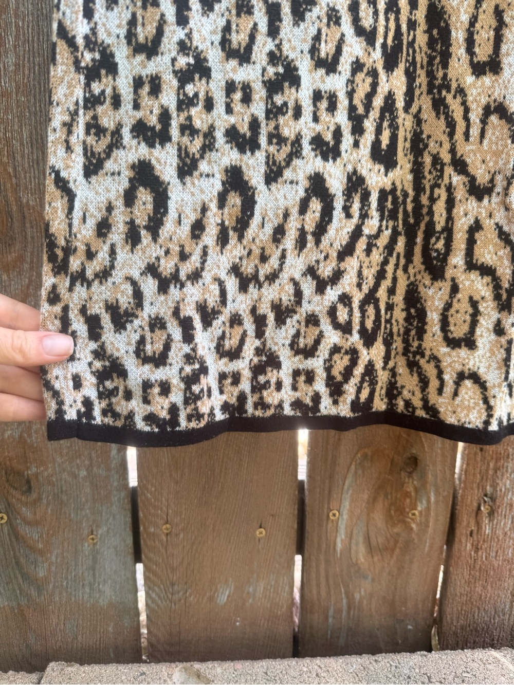 Chico's Womens Tan Black Leopard Knit Sleeveless Tank Shirt Size Small - Picture 4 of 9